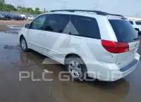 2004 Toyota SIENNA фото