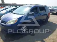 2004 Toyota SIENNA photo