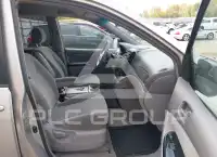 2004 Toyota SIENNA фото