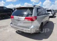 2004 Toyota SIENNA фото