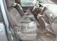 2004 Toyota SIENNA фото
