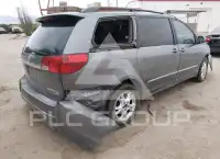 2004 Toyota SIENNA фото