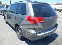 2004 Toyota SIENNA фото
