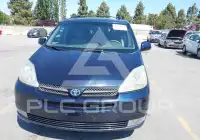 2004 Toyota SIENNA photo