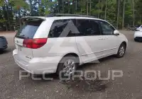 2004 Toyota SIENNA фото
