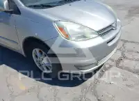 2004 Toyota SIENNA photo