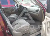 2004 Toyota SEQUOIA фото