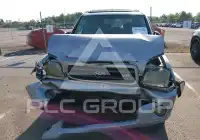2004 Toyota SEQUOIA фото