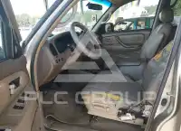 2004 Toyota SEQUOIA фото