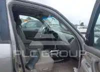2004 Toyota SEQUOIA фото