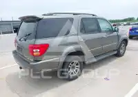 2004 Toyota SEQUOIA photo