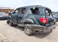 2004 Toyota SEQUOIA фото