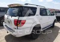 2004 Toyota SEQUOIA photo
