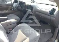 2004 Toyota SEQUOIA фото