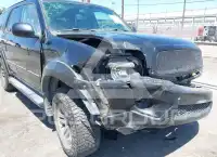 2004 Toyota SEQUOIA photo