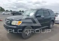 2004 Toyota SEQUOIA photo