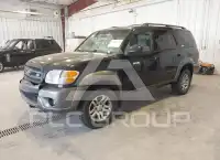 2004 Toyota SEQUOIA фото