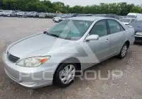 2004 Toyota CAMRY фото