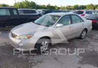 2004 Toyota CAMRY фото
