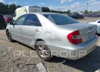 2004 Toyota CAMRY photo