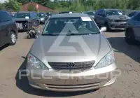 2004 Toyota CAMRY фото