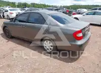 2004 Toyota CAMRY фото
