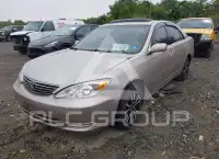 2004 Toyota CAMRY фото