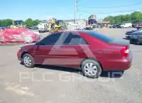 2004 Toyota CAMRY фото