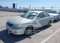 2004 Toyota CAMRY фото