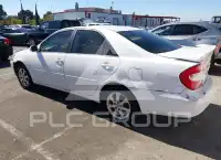 2004 Toyota CAMRY photo