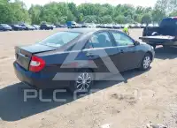 2004 Toyota CAMRY photo