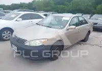 2004 Toyota CAMRY фото
