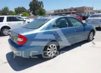 2004 Toyota CAMRY фото