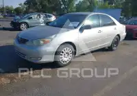 2004 Toyota CAMRY photo