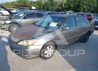 2004 Toyota CAMRY фото