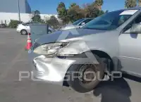 2004 Toyota CAMRY фото