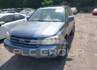 2004 Toyota Highlander photo