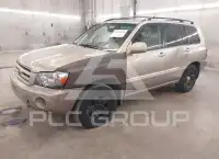 2004 Toyota Highlander photo