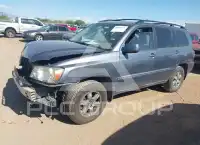 2004 Toyota Highlander photo