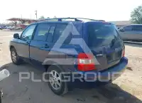 2004 Toyota Highlander photo
