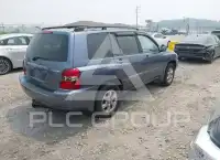 2004 Toyota Highlander photo