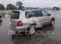 2004 Toyota Highlander фото
