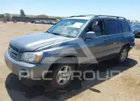 2004 Toyota Highlander photo