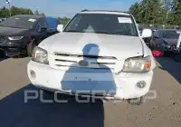 2004 Toyota Highlander photo