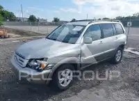 2004 Toyota Highlander photo