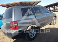 2004 Toyota Highlander фото