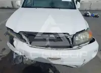 2004 Toyota Highlander фото
