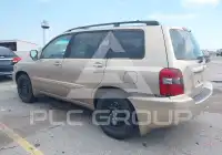 2004 Toyota Highlander photo