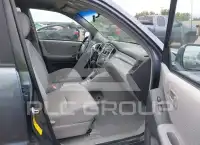2004 Toyota Highlander фото