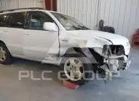2004 Toyota Highlander фото